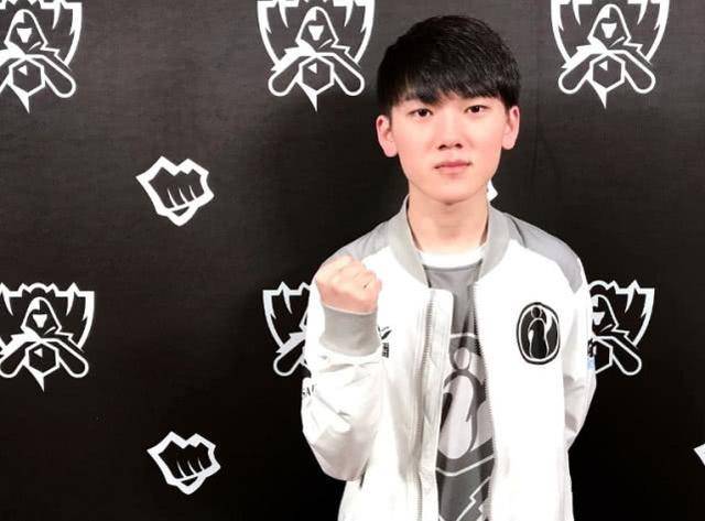 梅开二度 梅开二度