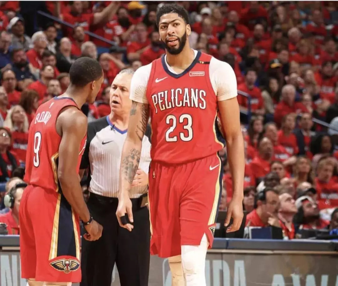 秘这笔交易 秘这笔交易