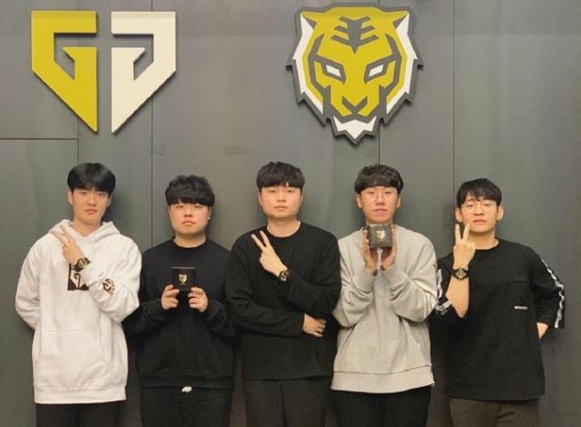 无与伦比的 无与伦比的